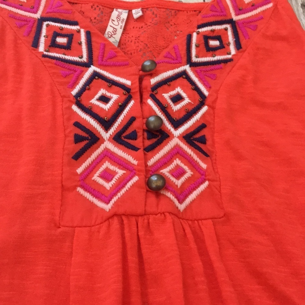 Red Camel Tank Top - Picture 3 of 7